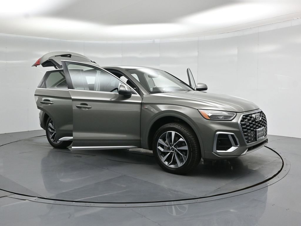 Used 2023 Audi Q5 2.0T Premium w/ Convenience Package image 36