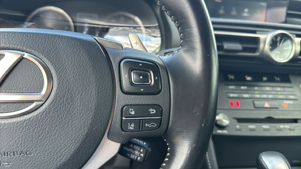 Used 2019 Lexus RC 300 RWD image 21