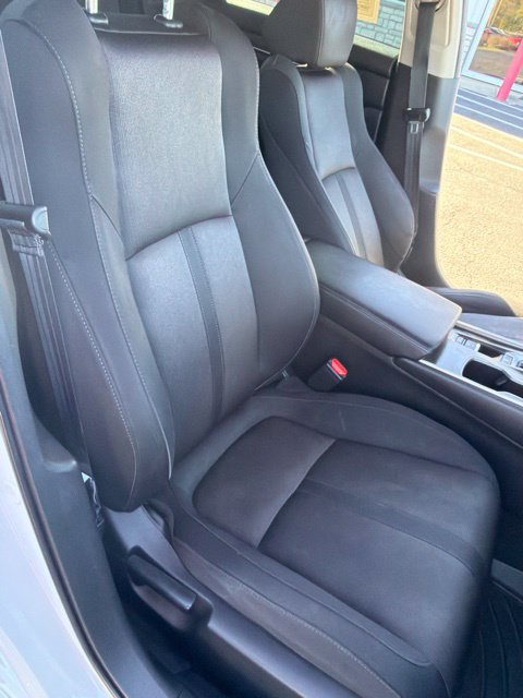 Used 2018 Honda Accord EX image 24