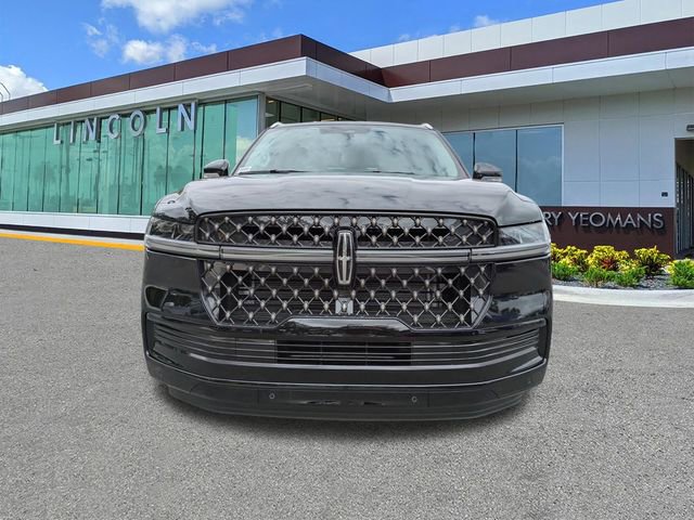 New 2026 Lincoln Navigator L Black Label AWD/4WD image 9
