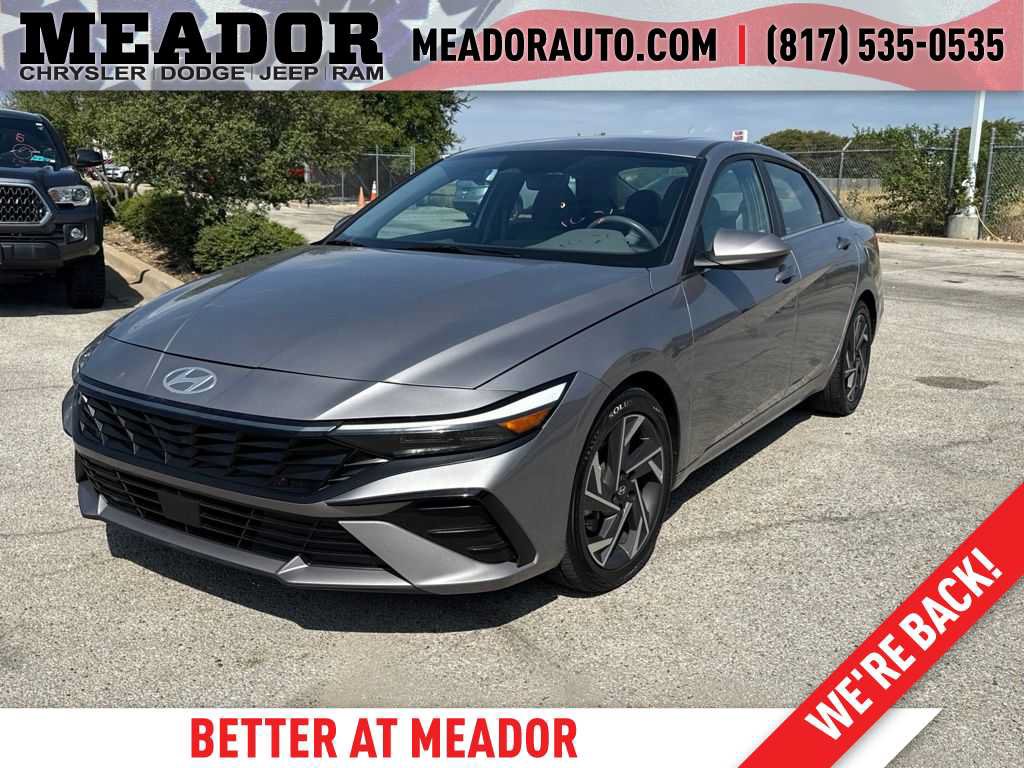 Used 2025 Hyundai Elantra SEL