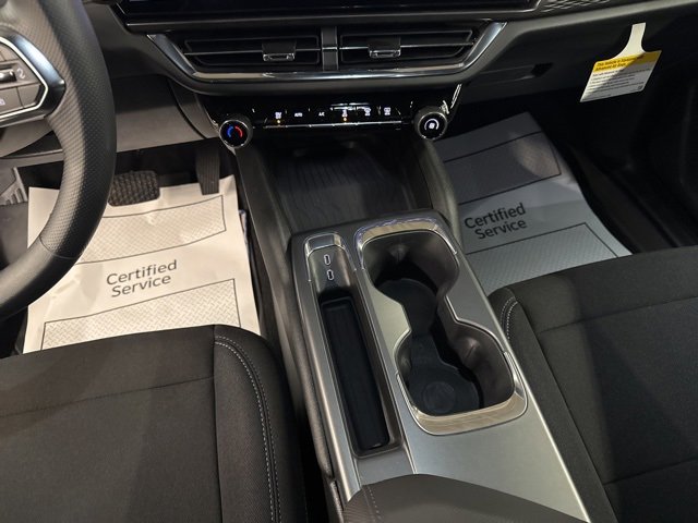 New 2026 Chevrolet Equinox EV LT image 17