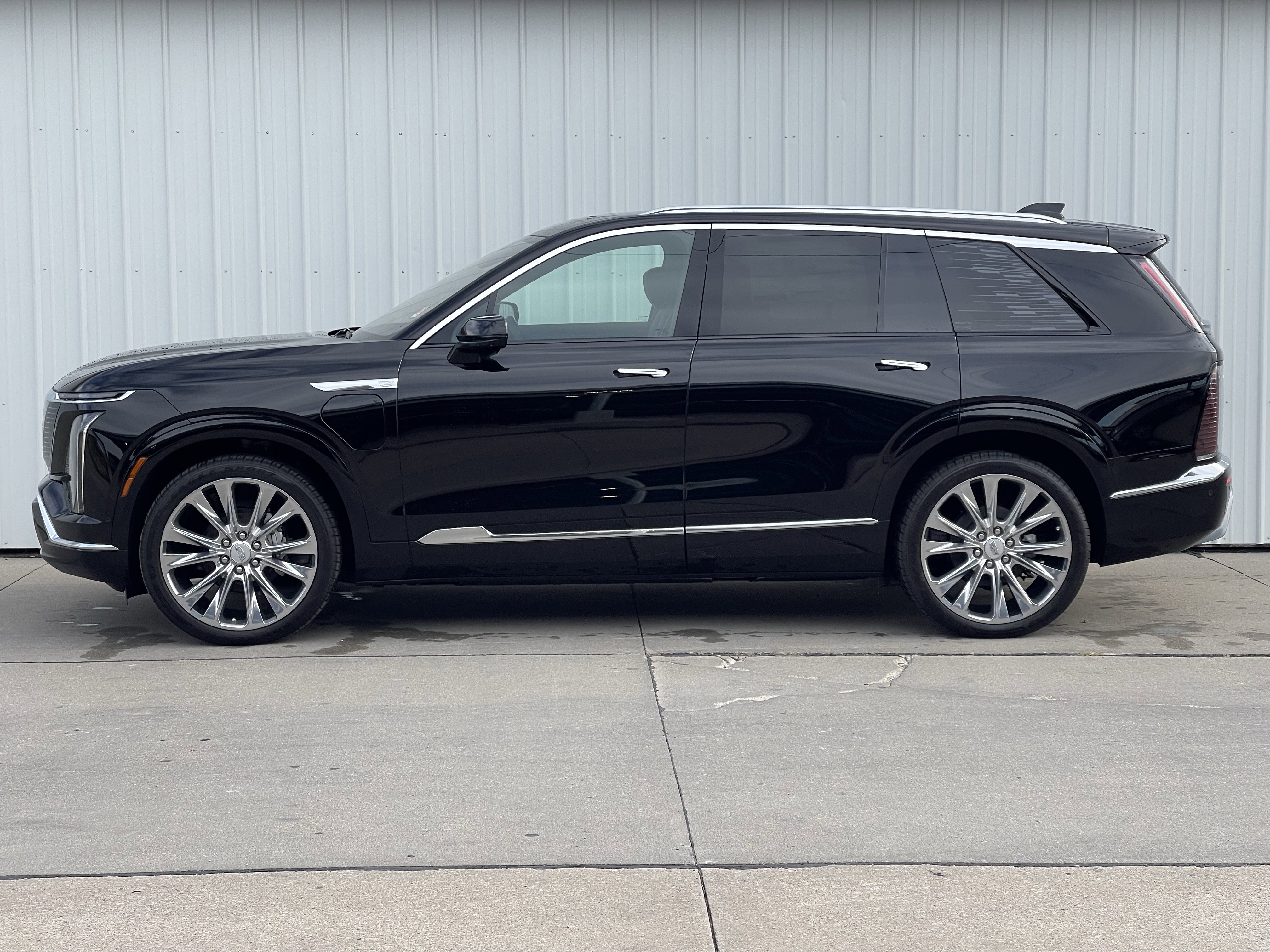 New 2026 Cadillac Vistiq Premium Luxury w/ LPO, Floor Liner Package image 22