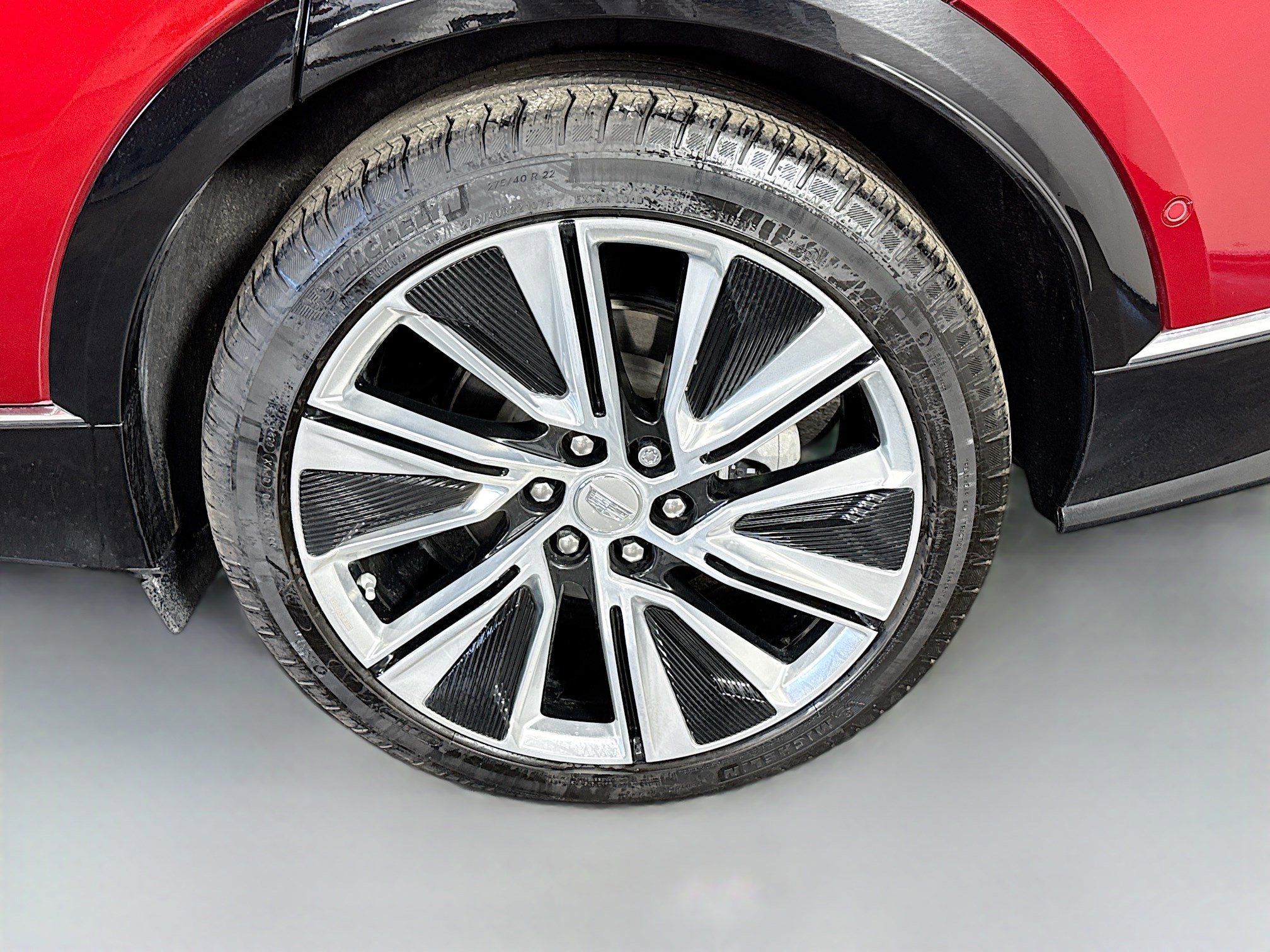 Used 2024 Cadillac Lyriq Luxury w/ LPO, Floor Liner Package AWD/4WD image 37