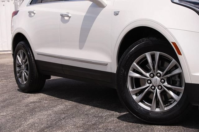 Used 2023 Cadillac XT5 Premium Luxury FWD image 3
