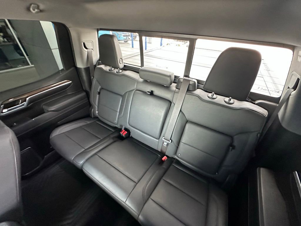 Used 2024 Chevrolet Silverado 1500 LT Trail Boss w/ Convenience Package II AWD/4WD image 23