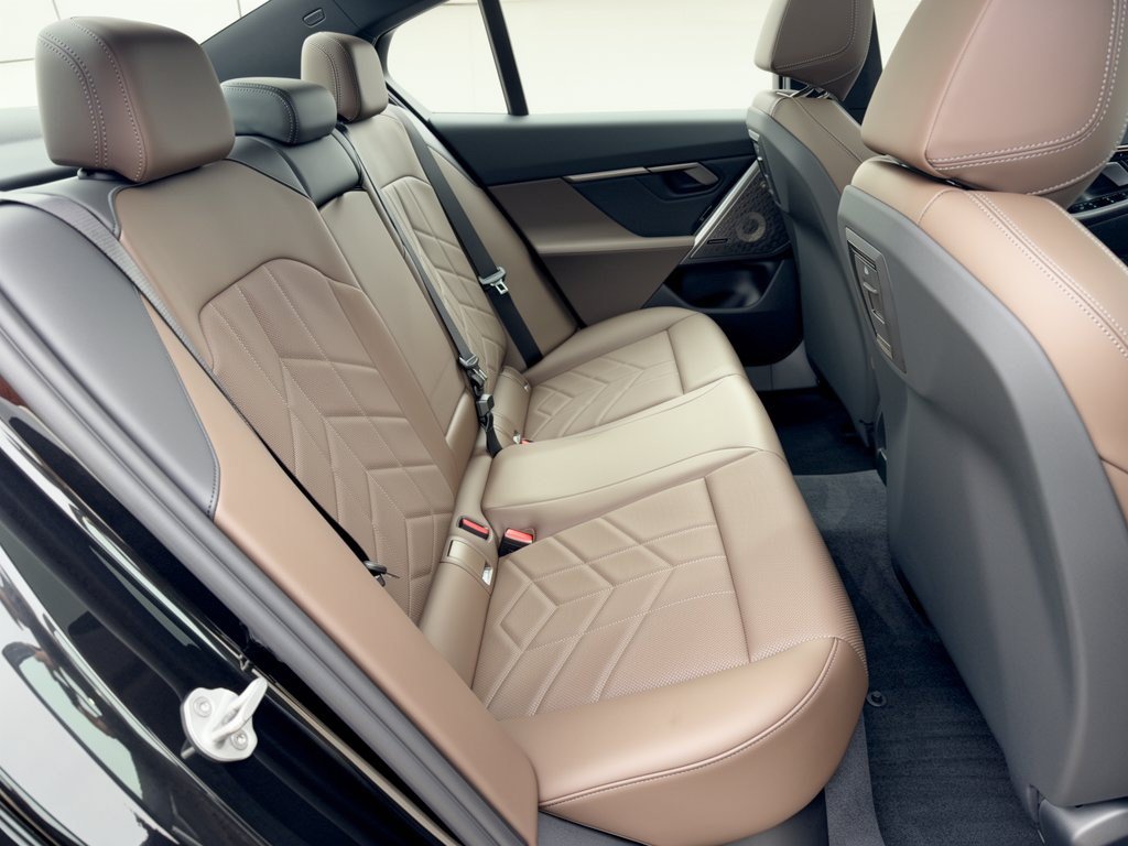 New 2027 BMW 530i RWD image 29