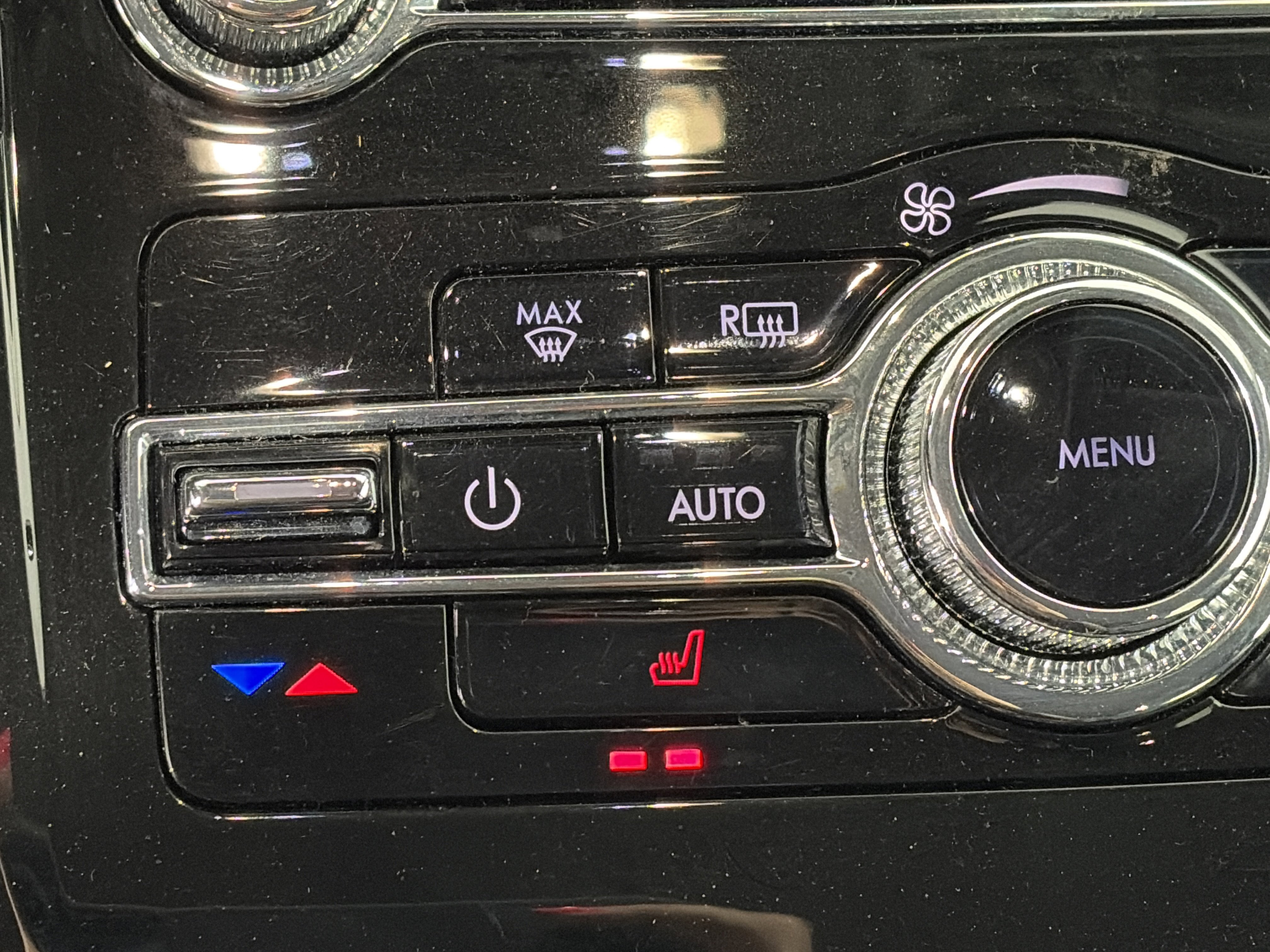 Used 2022 Lincoln Corsair Reserve w/ Sport Package image 25