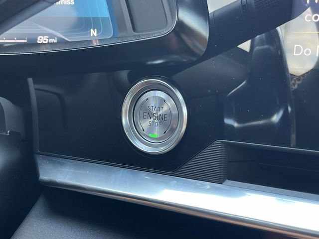 Used 2023 Chevrolet Corvette Stingray Preferred Conv w/ Chrome Exterior Badge Package RWD image 27