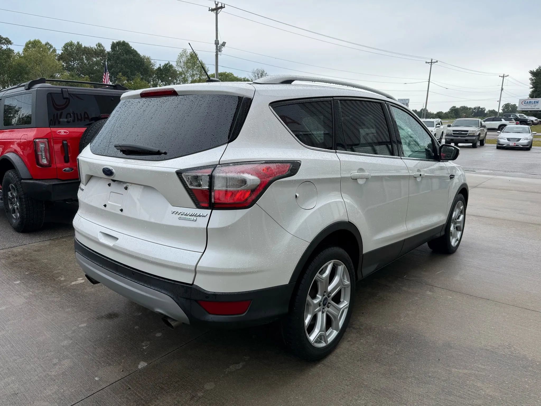 Used 2017 Ford Escape Titanium image 4