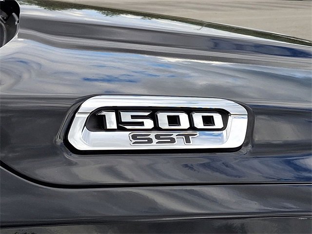 Certified 2025 RAM 1500 Laramie w/ Bed Utility Group image 24