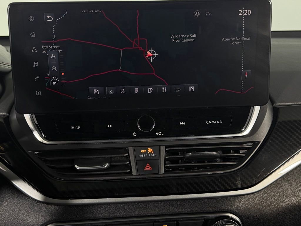 Used 2024 Nissan Altima 2.5 SR w/ SR Premium Package image 17