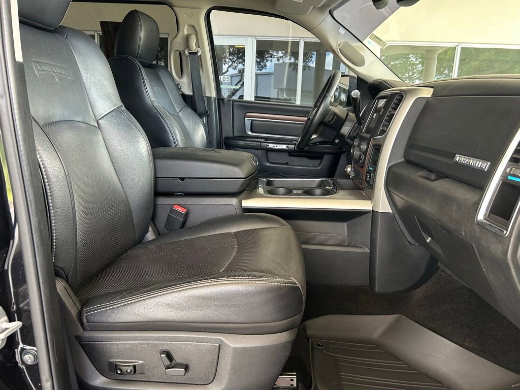 Used 2016 RAM 2500 Laramie AWD/4WD image 25