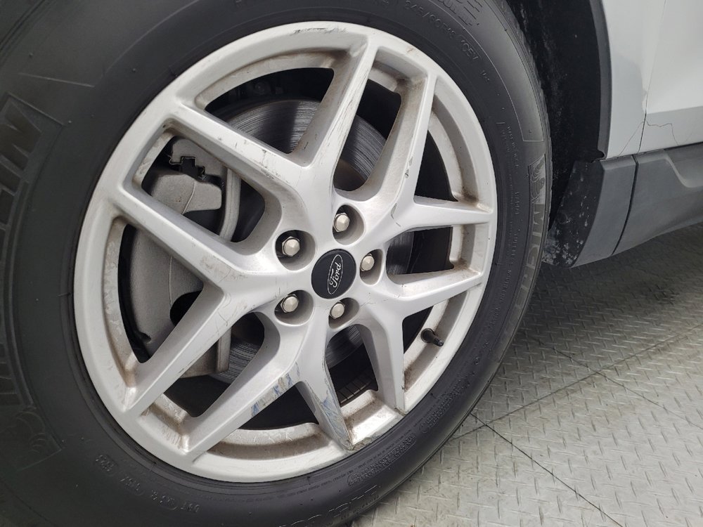 Used 2024 Ford Edge SEL image 31