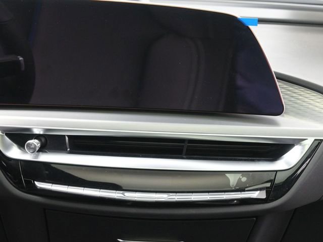 New 2026 Cadillac Lyriq Sport w/ LPO, Floor Liner Package AWD/4WD image 25