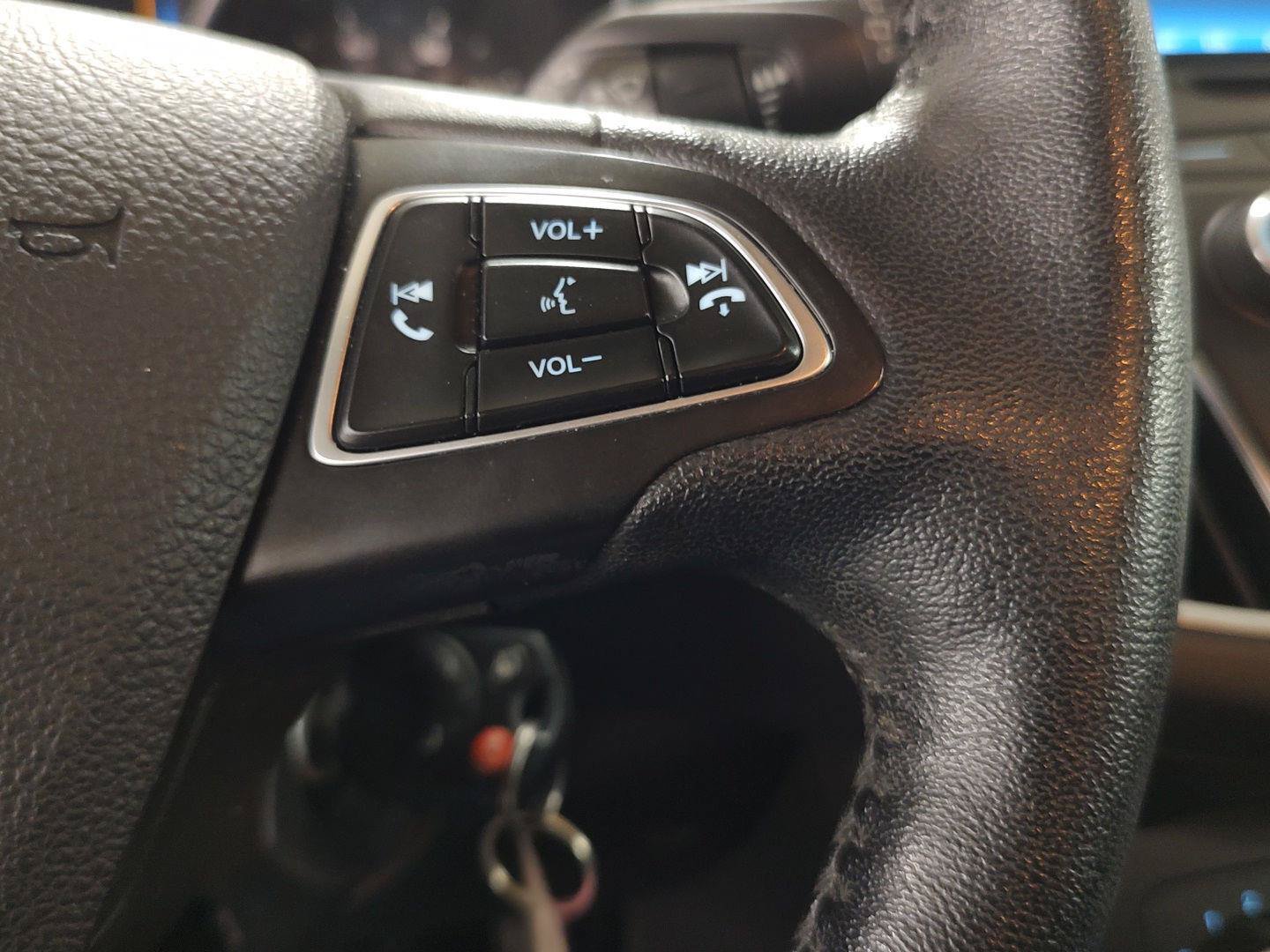 Used 2015 Ford Focus SE w/ Equipment Group 201A FWD image 13
