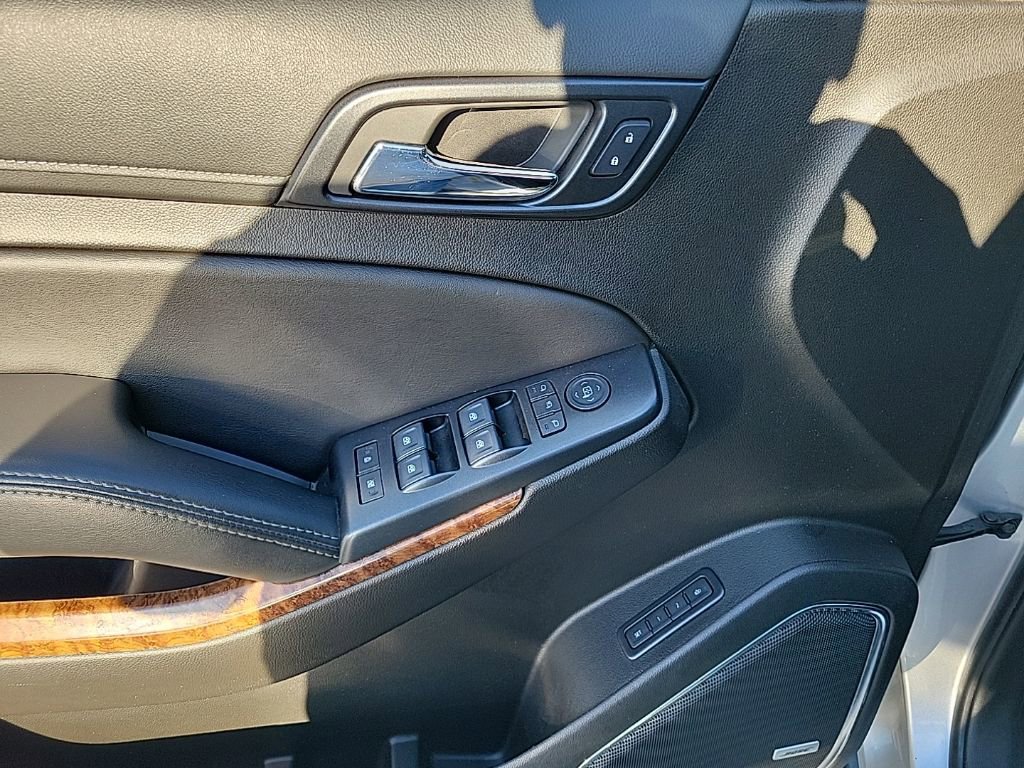 Used 2020 Chevrolet Tahoe Premier AWD/4WD image 10