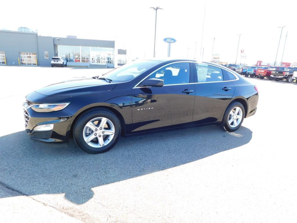Used 2022 Chevrolet Malibu LS image 7