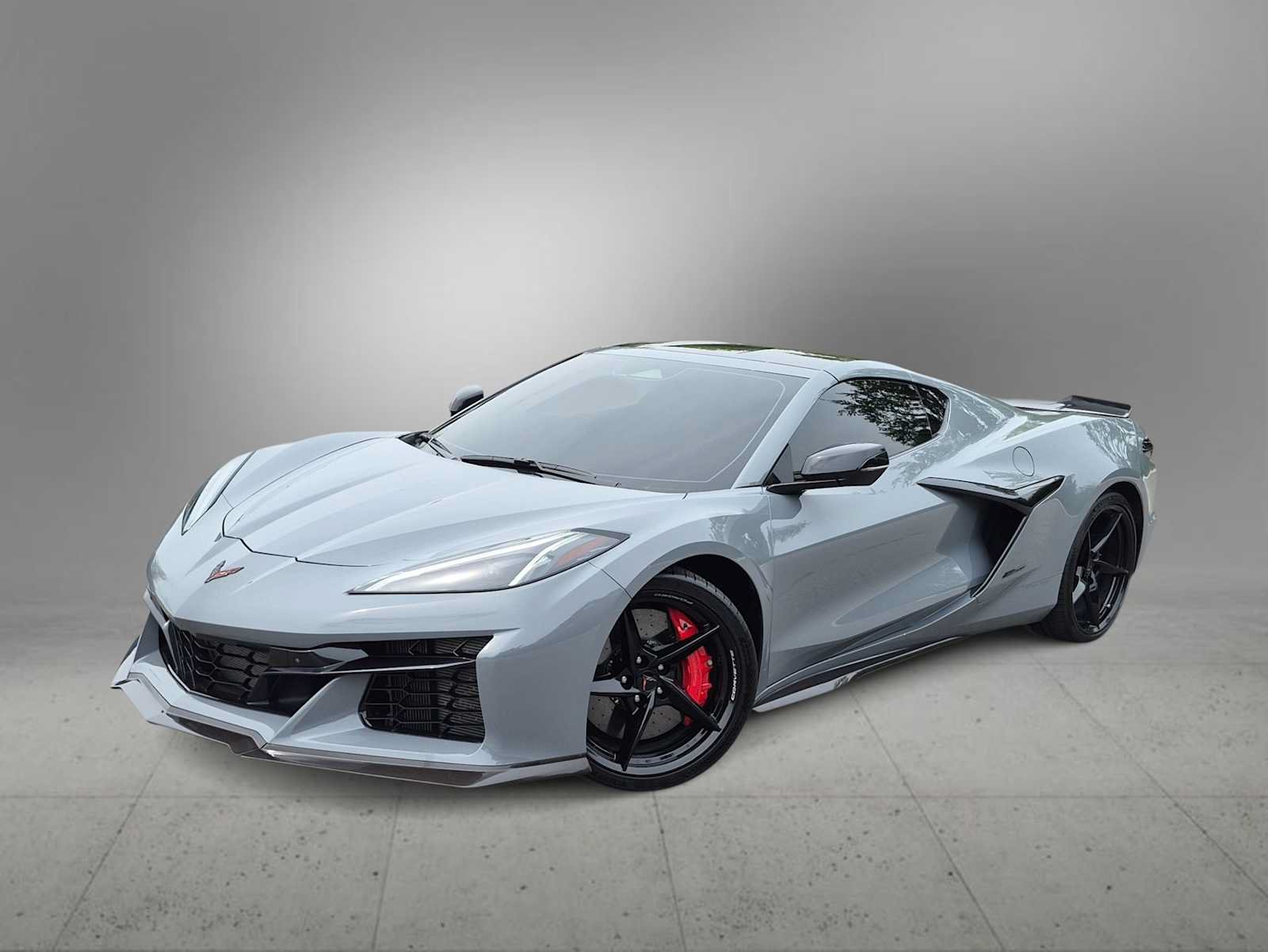 Used 2025 Chevrolet Corvette E-Ray AWD/4WD image 1