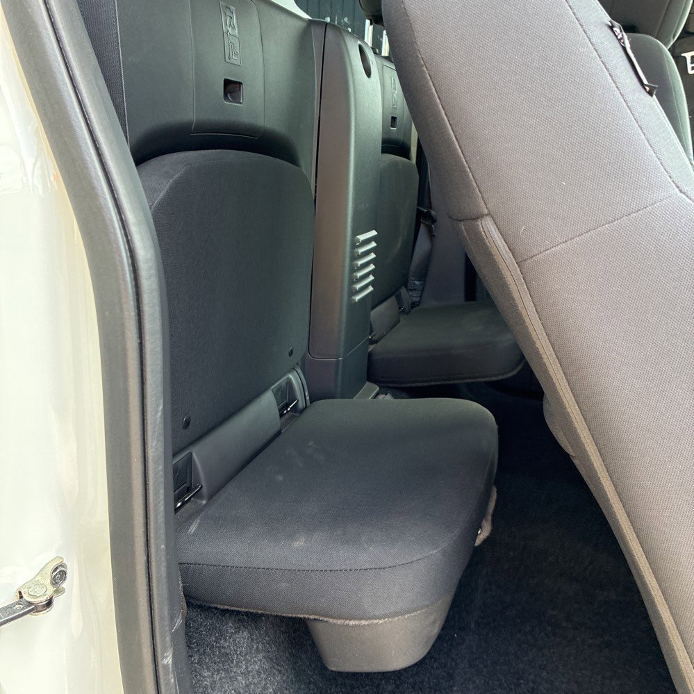 Used 2022 Nissan Frontier S image 18