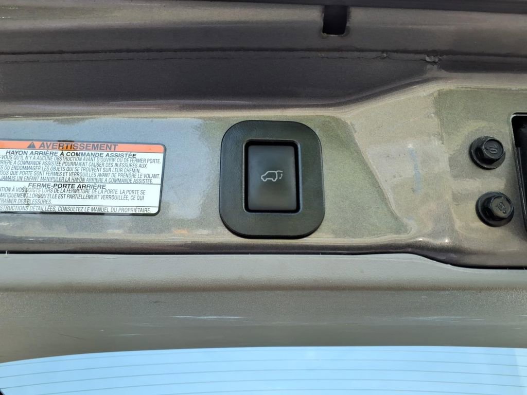 Used 2017 Toyota Sienna XLE AWD/4WD image 26