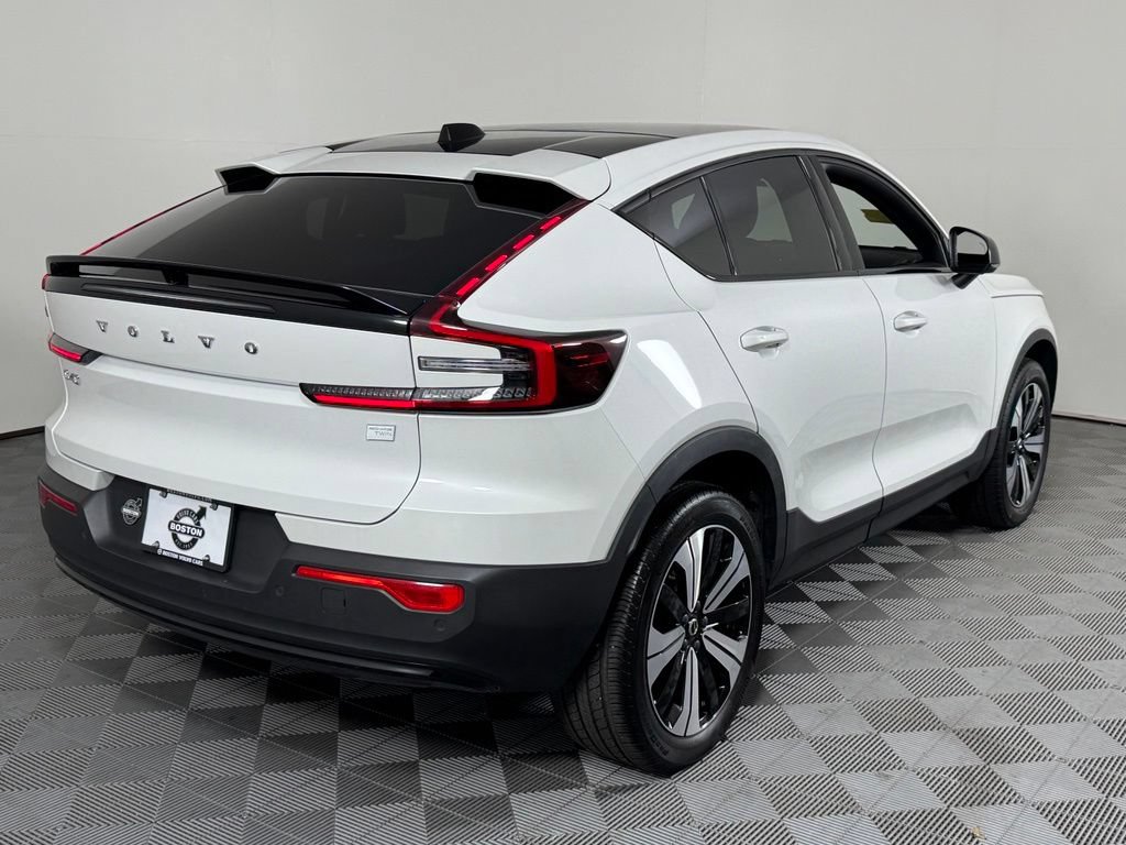Certified 2023 Volvo C40 Recharge Core w/ Protection Package Premier AWD/4WD image 6