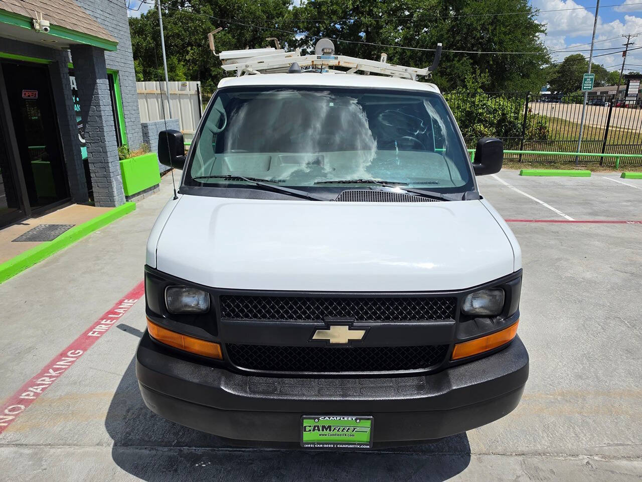 Used 2012 Chevrolet Express 2500 w/ Cold Climate Package RWD image 6