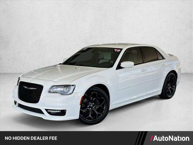 Used 2019 Chrysler 300 S w/ S Model Appearance Package RWD image 1