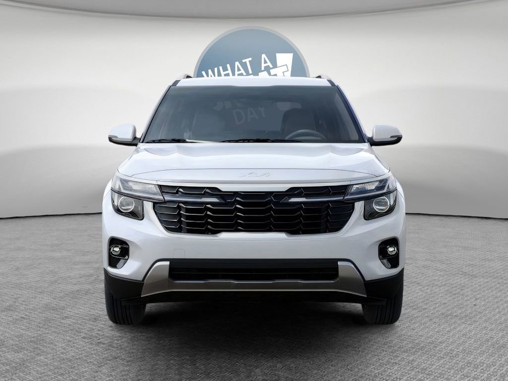 New 2026 Kia Seltos S image 2