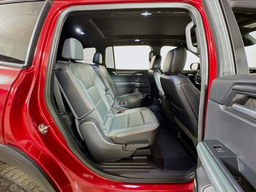 Used 2024 GMC Acadia AT4 w/ LPO, Floor Liner Package image 28