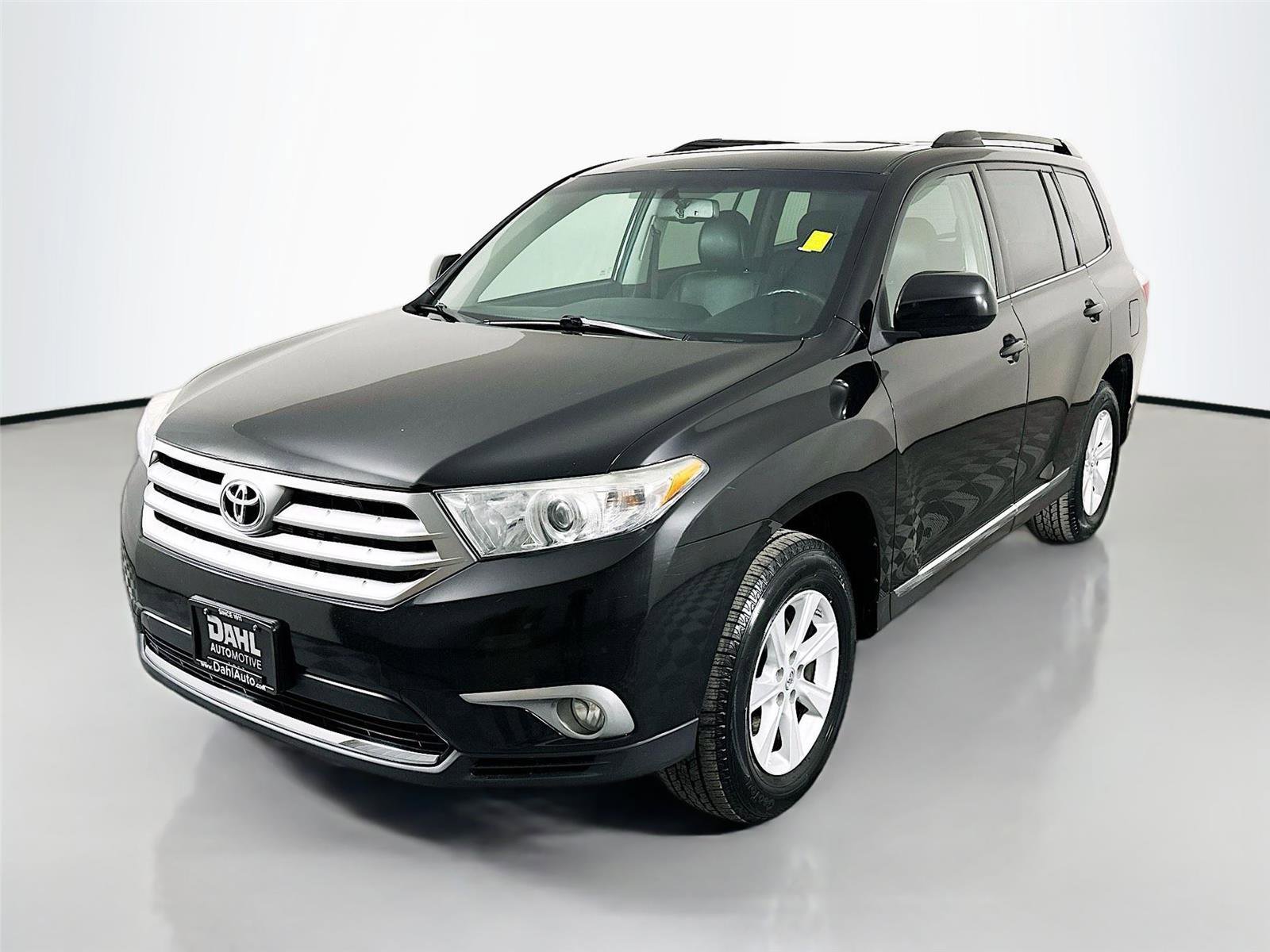 Used 2012 Toyota Highlander SE image 3