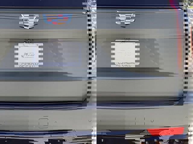 Certified 2024 Cadillac Escalade V w/ Heavy-Duty Trailer Package image 7