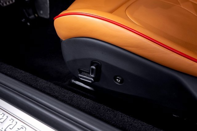 Used 2022 Ferrari Portofino M image 23