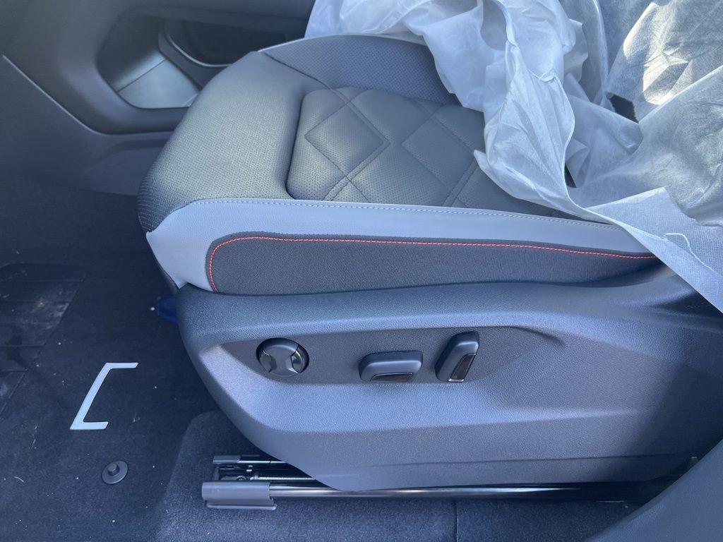 New 2026 Volkswagen Atlas Peak Edition image 18