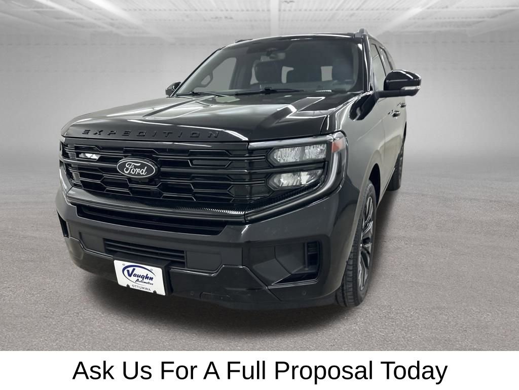 Used 2025 Ford Expedition Platinum w/ Stealth Appearance Package AWD/4WD image 6