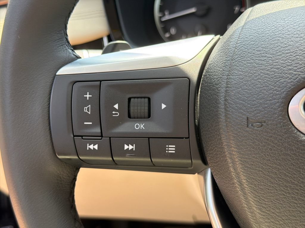 Used 2023 INFINITI QX60 Pure FWD image 25