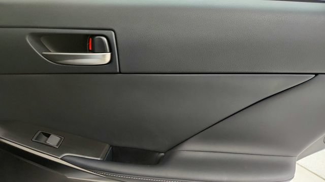 Used 2023 Lexus IS 300 w/ Premium Package RWD image 41