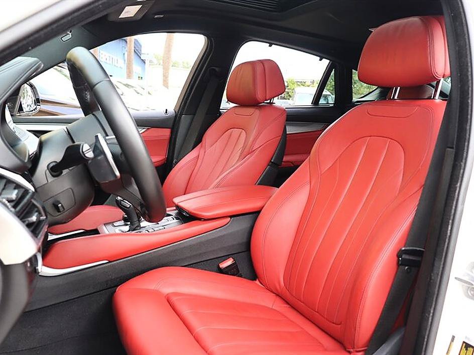 Used 2019 BMW X6 xDrive50i w/ M Sport Package AWD/4WD image 11