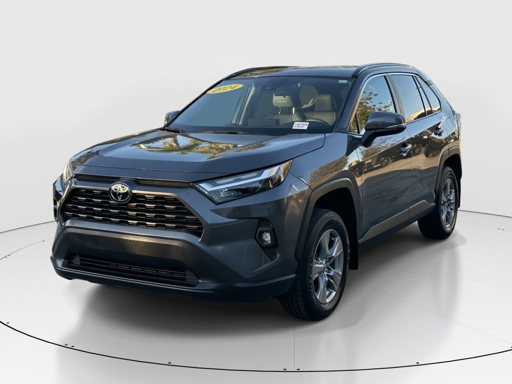Used 2024 Toyota RAV4 XLE Premium image 3