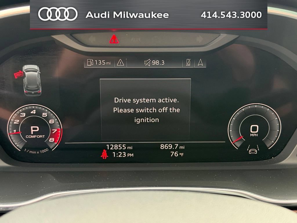 Used 2024 Audi Q3 2.0T Premium Plus AWD/4WD image 16