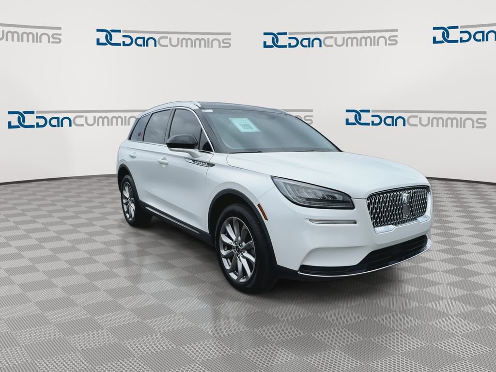 Used 2020 Lincoln Corsair AWD w/ Premium Package image 3