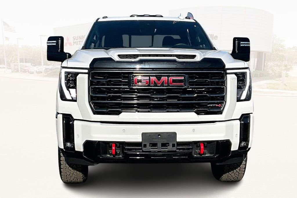 Used 2025 GMC Sierra 2500 AT4 w/ AT4 Premium Plus Package image 2