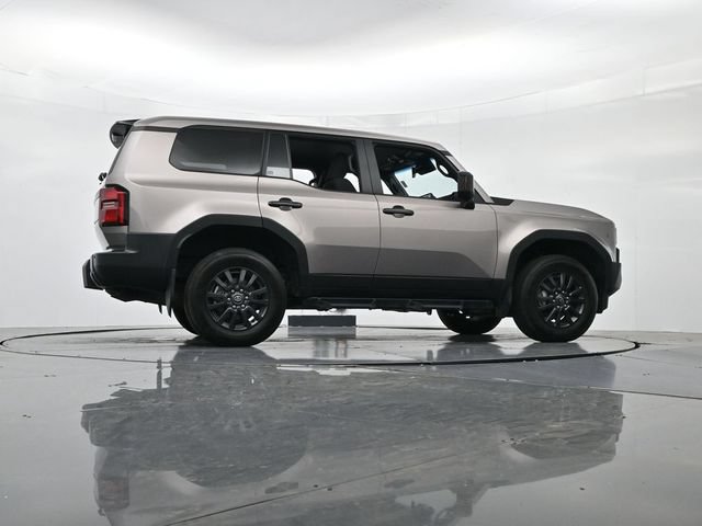 Used 2025 Toyota Land Cruiser 1958 AWD/4WD image 32