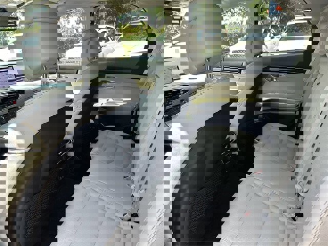 New 2026 Genesis GV70 2.5T Select image 19