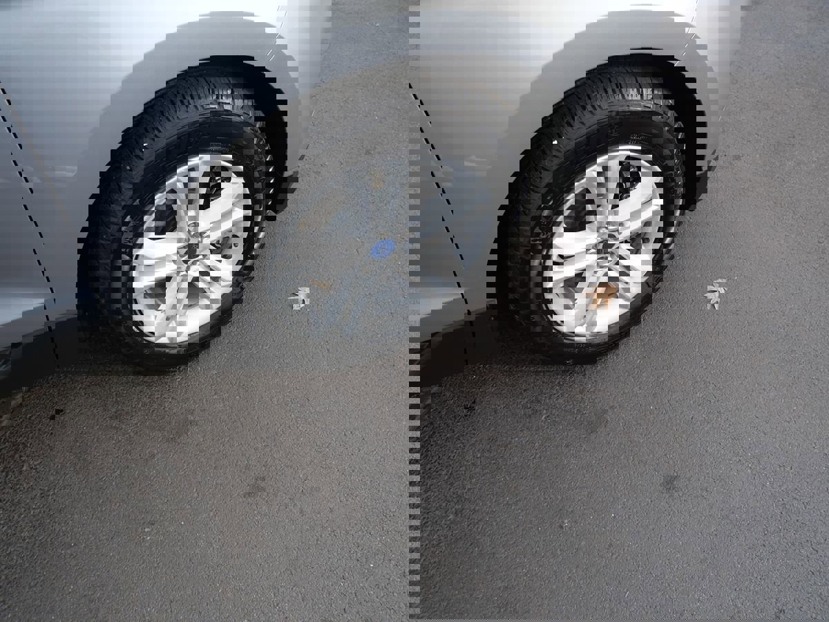 Used 2020 Ford Edge SEL w/ Convenience Package image 32