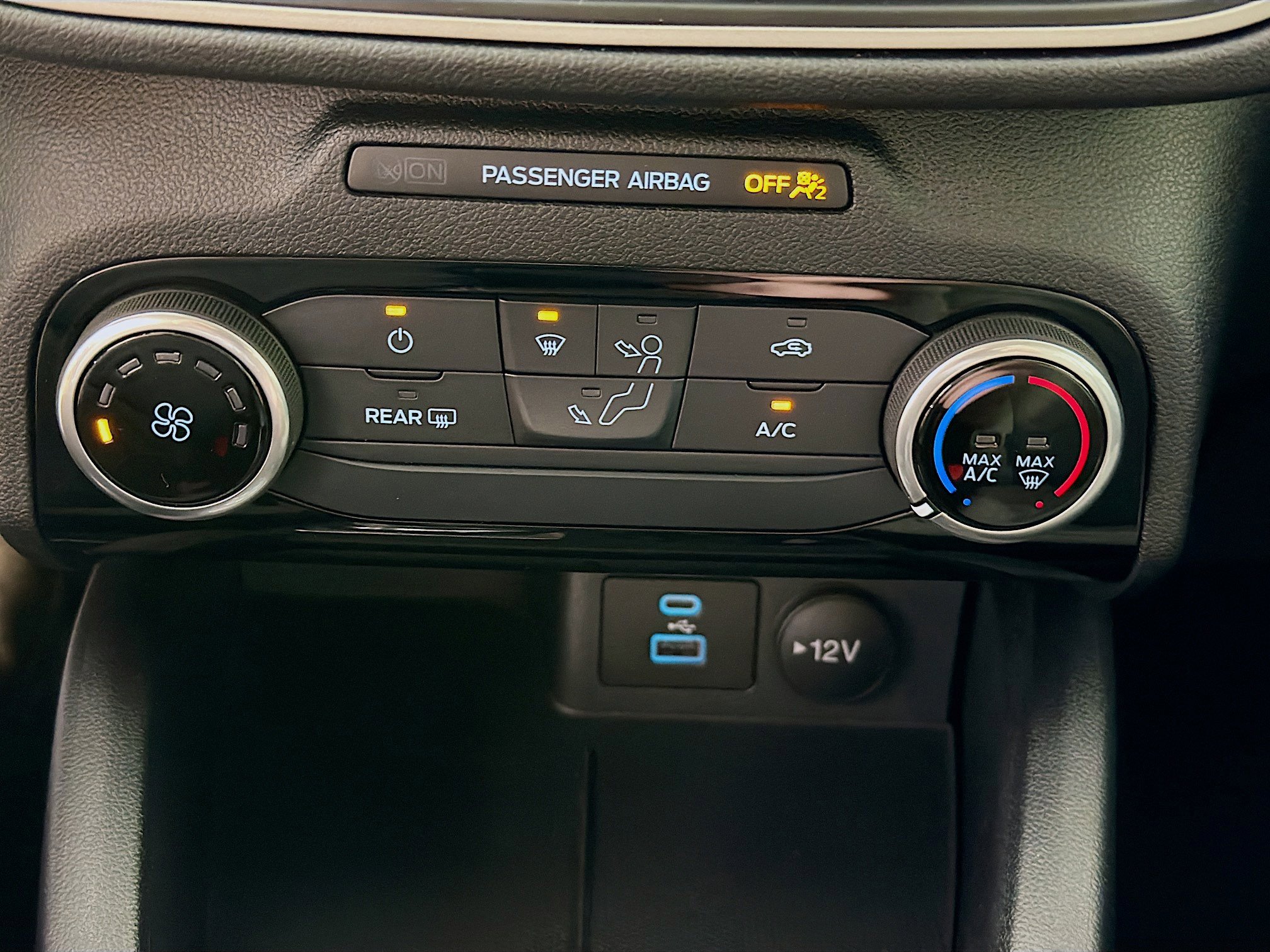 Used 2022 Ford Escape S image 17