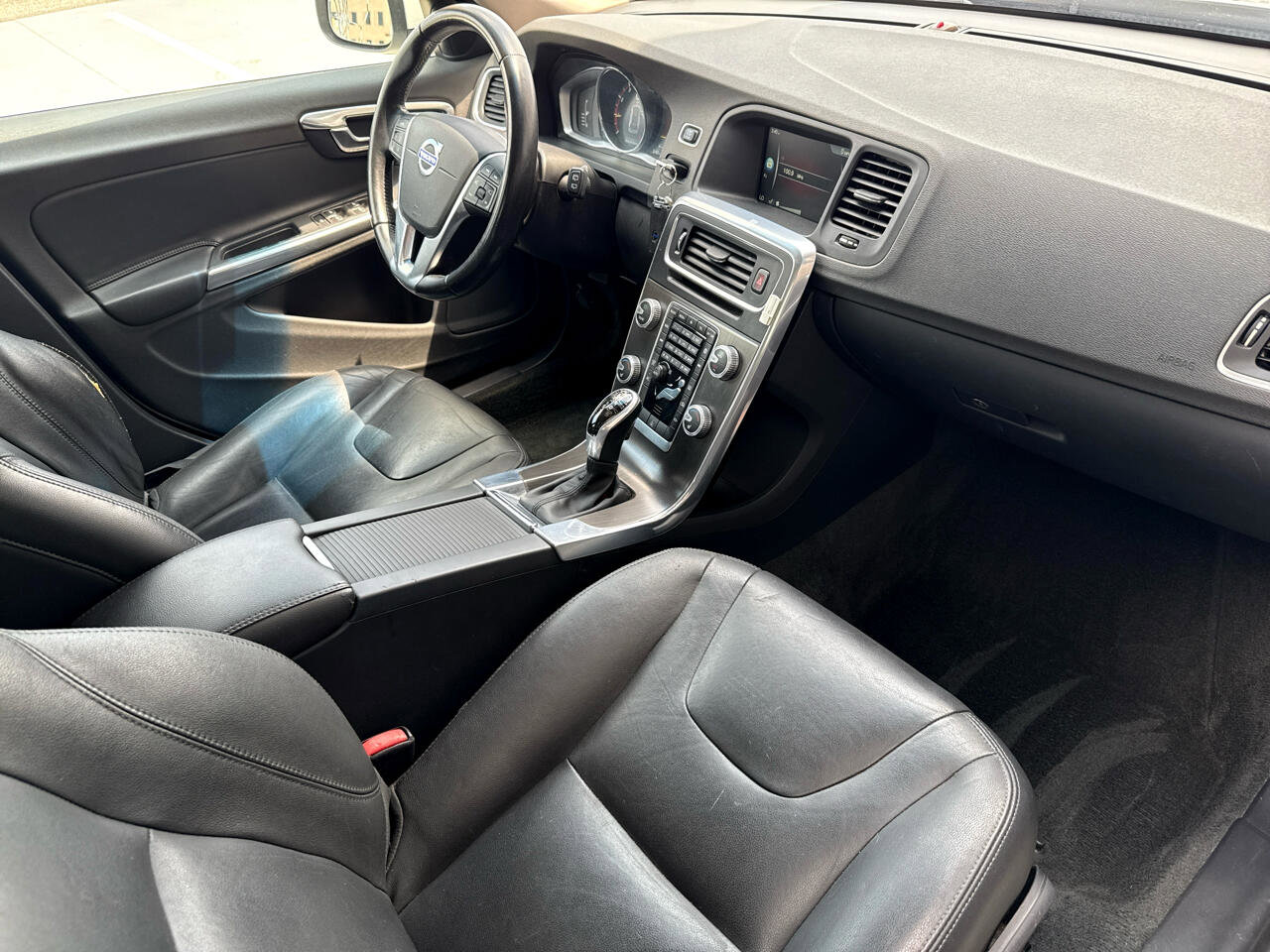 Used 2016 Volvo V60 T5 Premier image 48