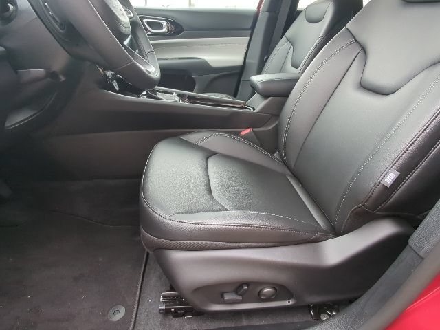 New 2026 Jeep Compass Limited AWD/4WD image 10