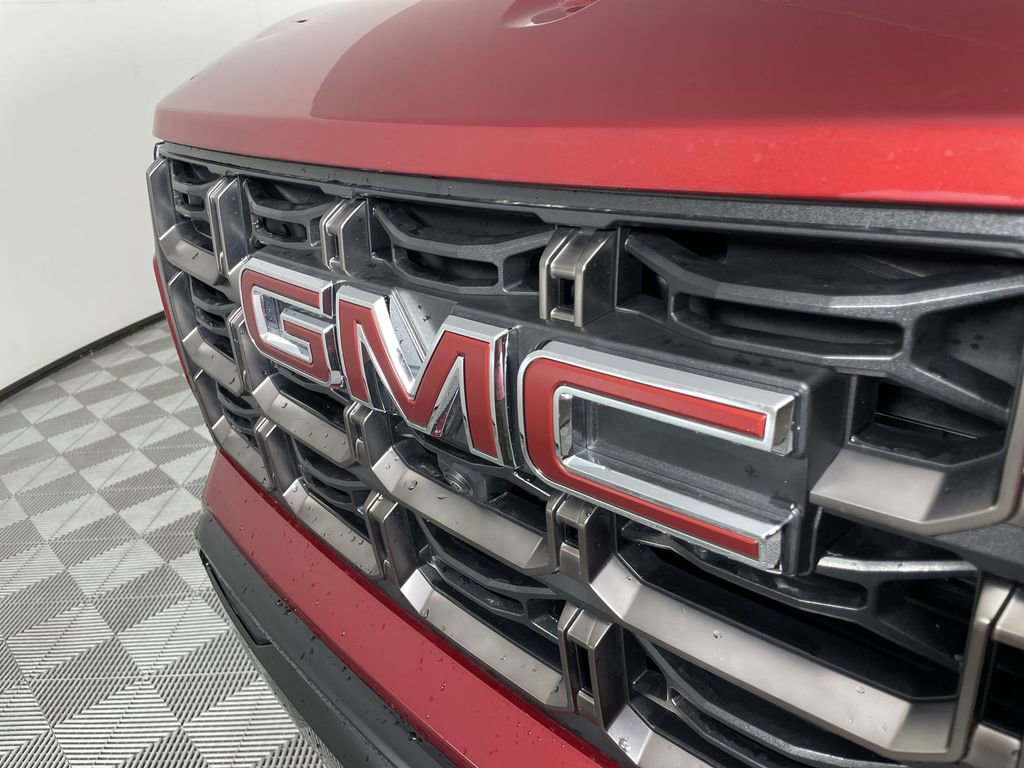 Used 2023 GMC Canyon AT4X image 30