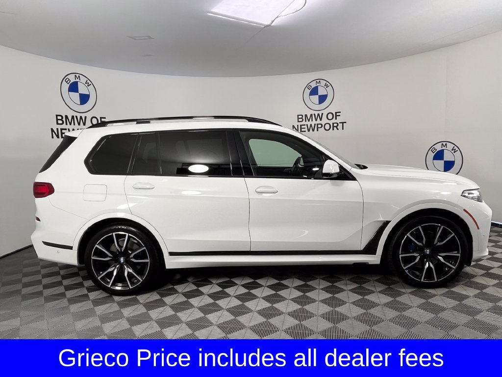 Used 2021 BMW X7 xDrive40i w/ M Sport Package AWD/4WD image 11